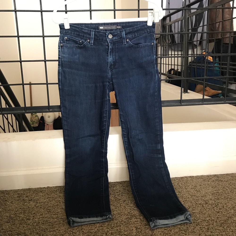 Levi’s slight curve, slim leg jeans